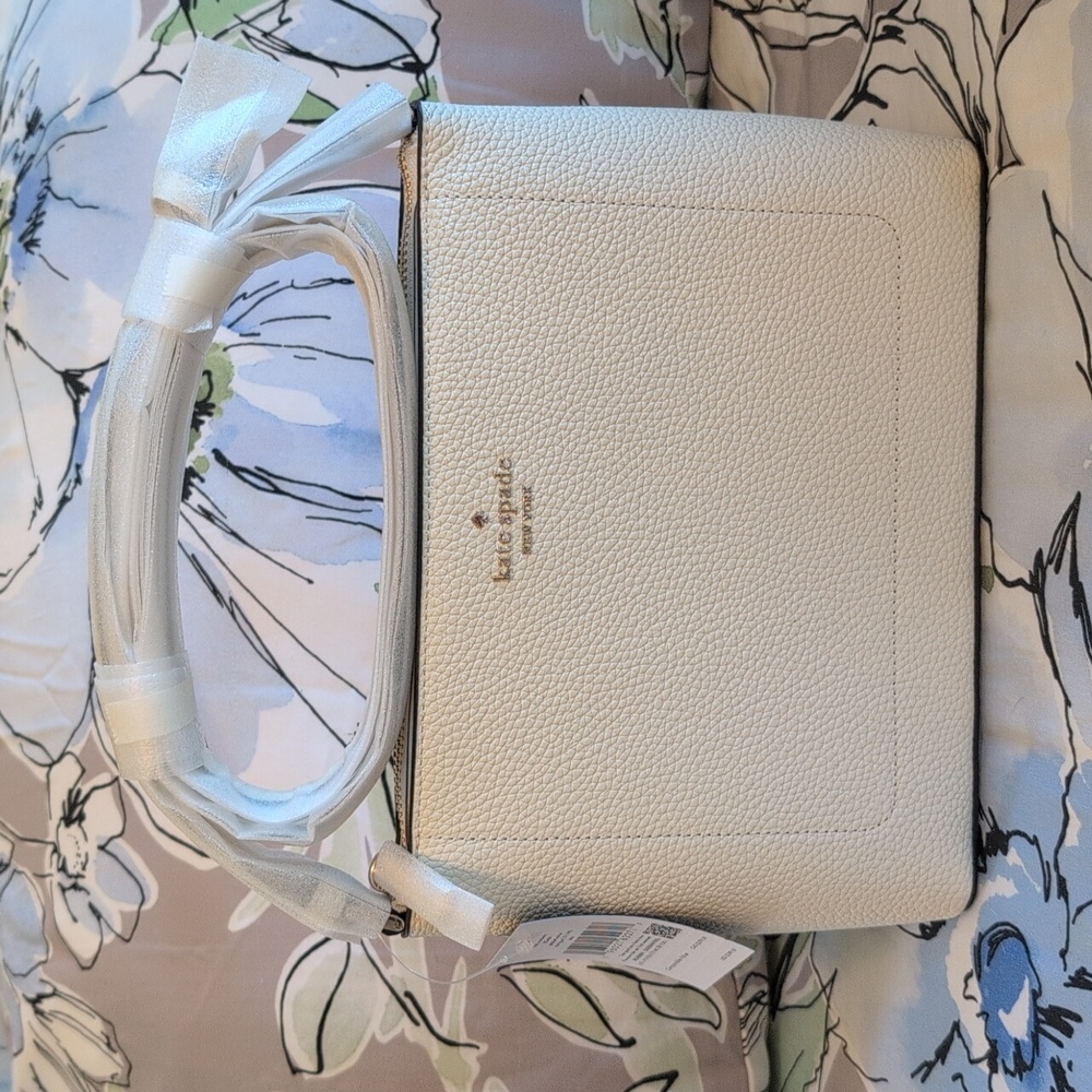 🎉 KATE SPADE LEILA MED CROSSBODY - Meringue 🌸 Free Ship - Picture 3 of 12